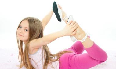 Почему так важна ровная осанка для детей и как предупредить появление сколиоза Упражнения для укрепления осанки у детей